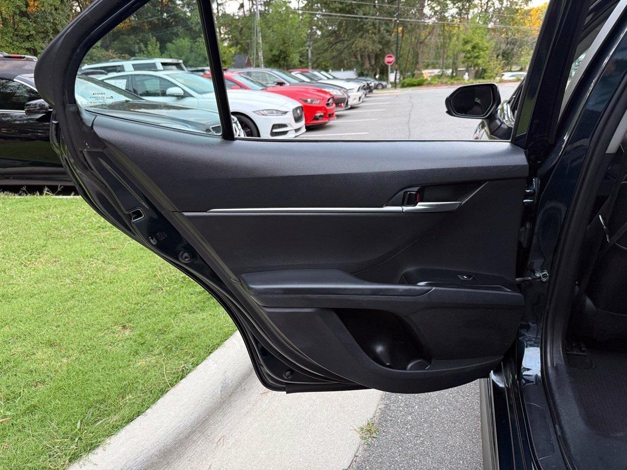 Toyota Camry  2020