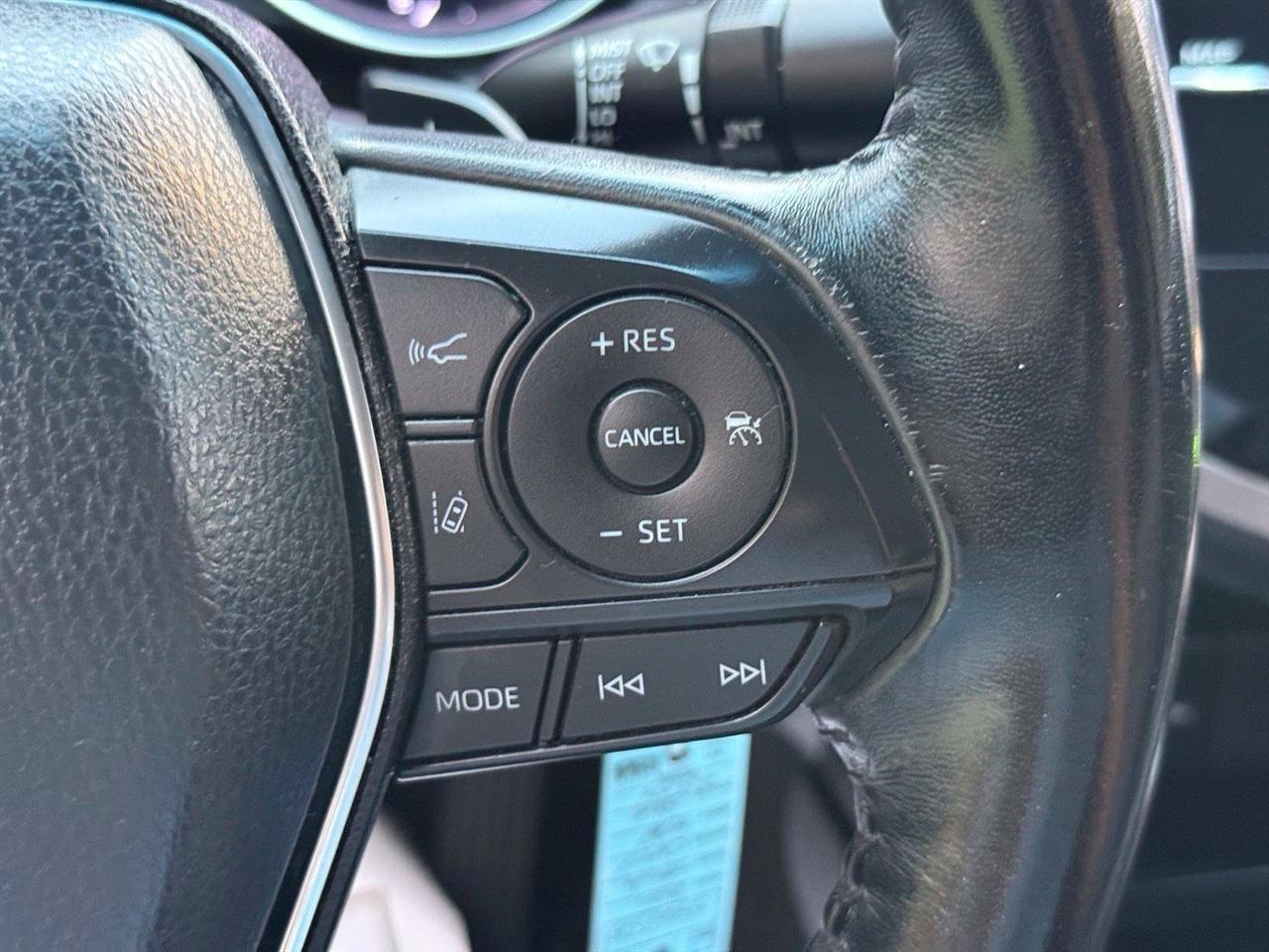 Toyota Camry  2020
