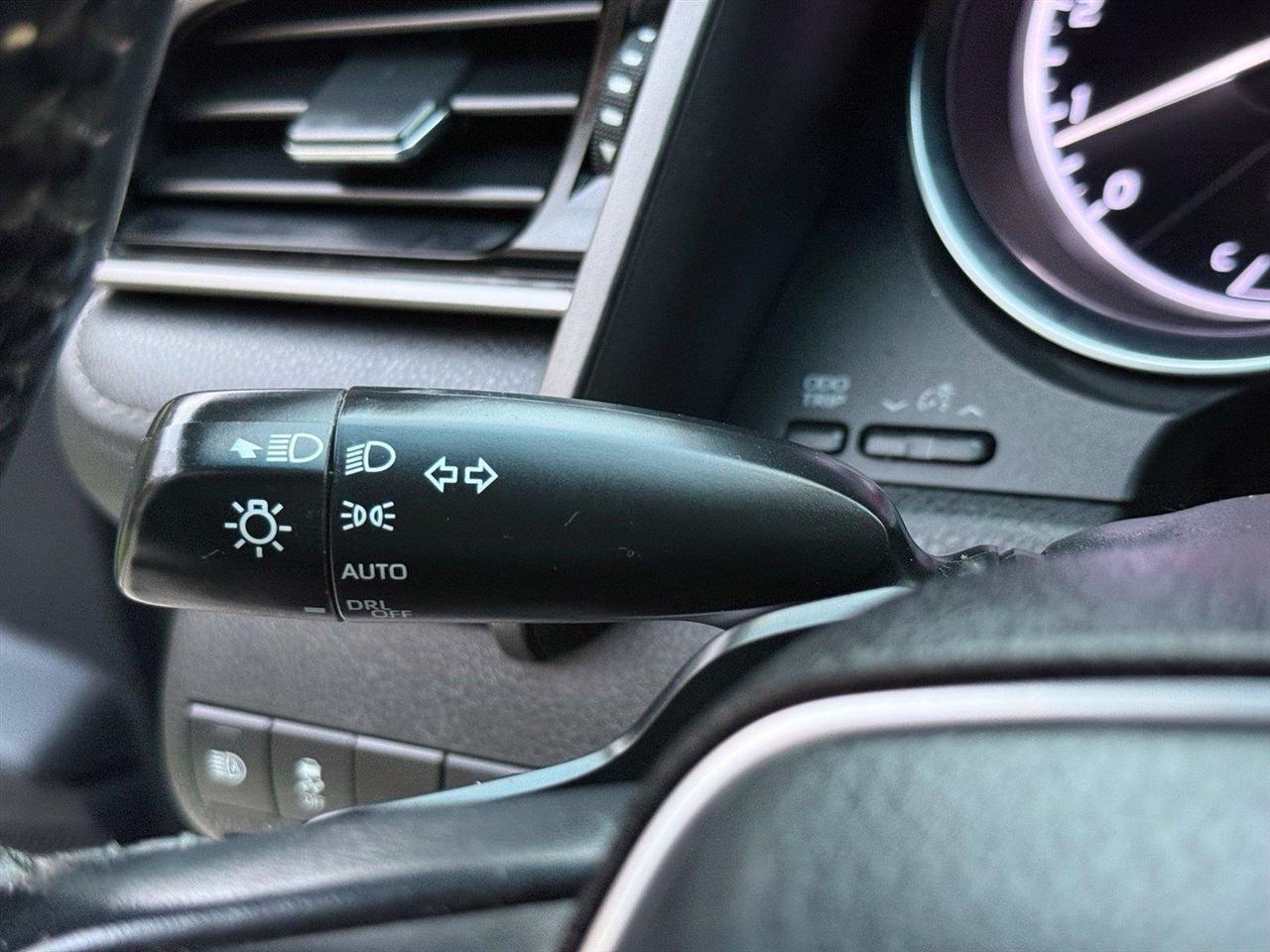 Toyota Camry  2020
