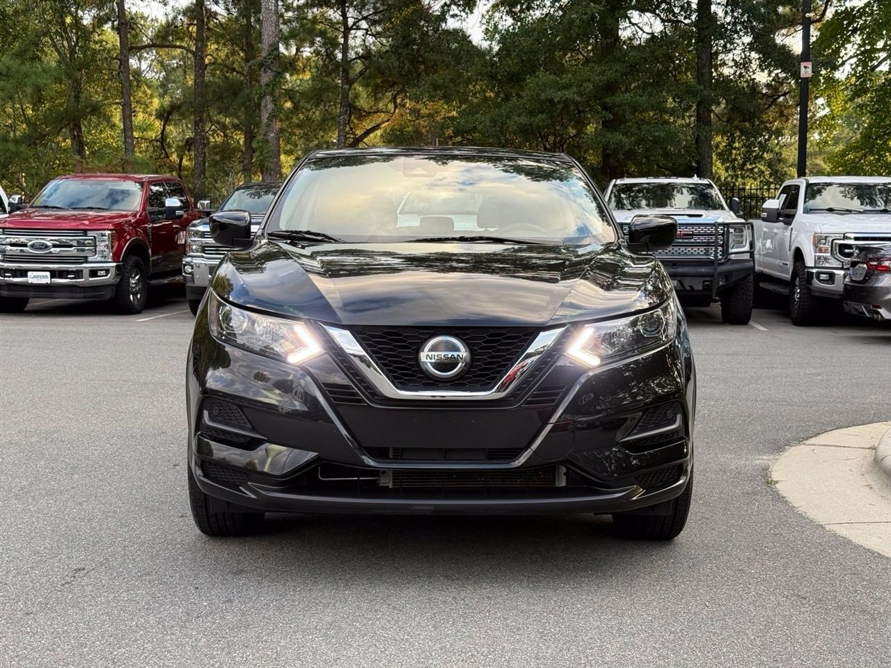 Nissan Rogue Sport  2021