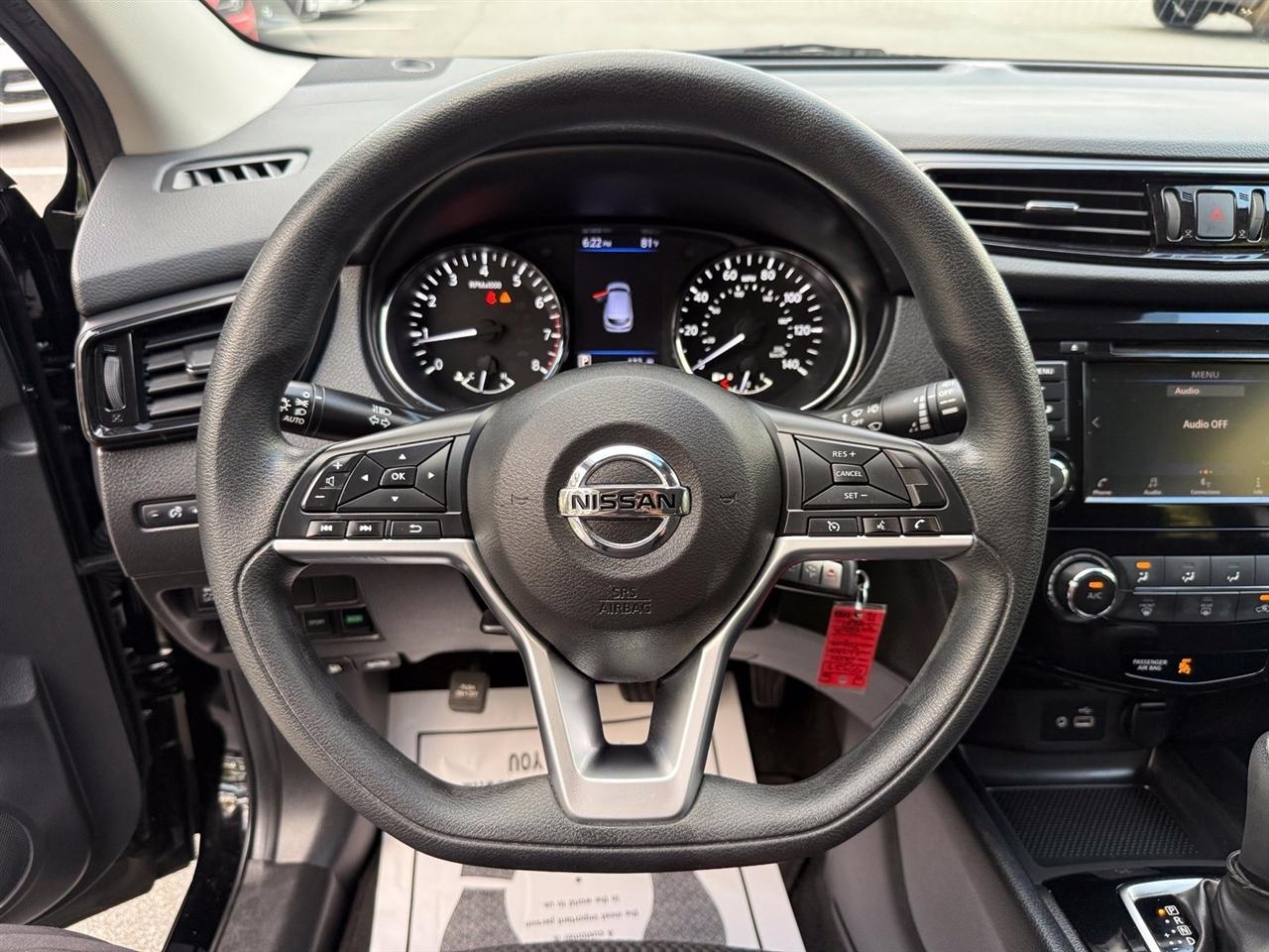 Nissan Rogue Sport  2021