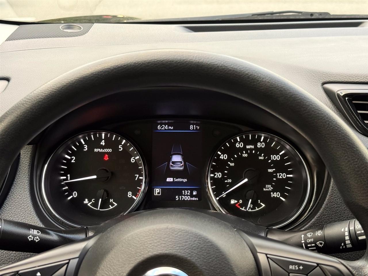 Nissan Rogue Sport  2021
