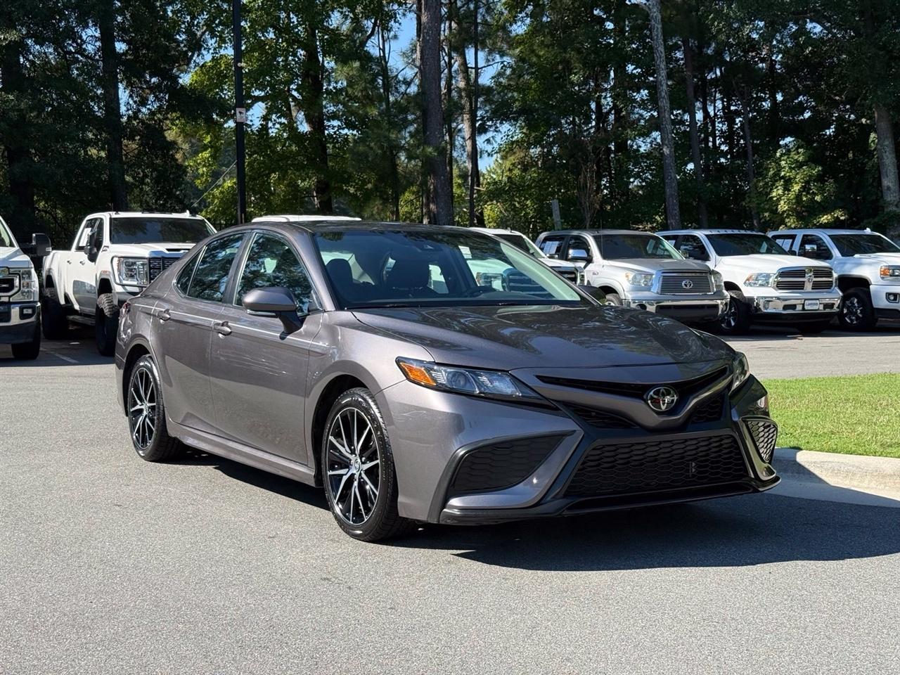 Toyota Camry  2024