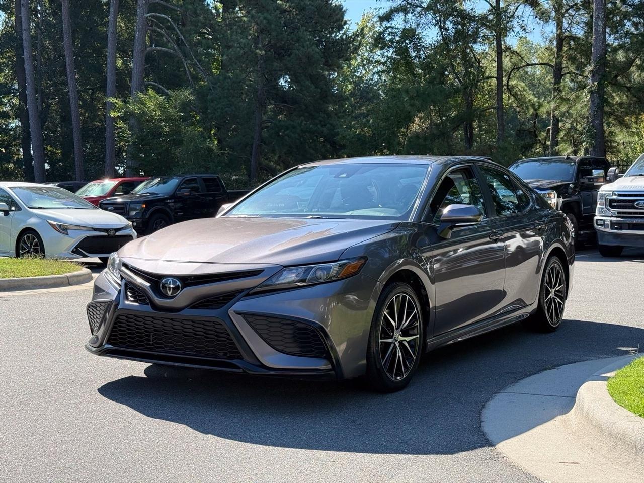 Toyota Camry  2024