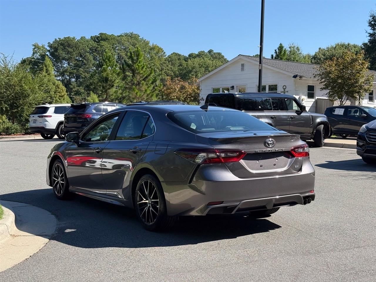 Toyota Camry  2024