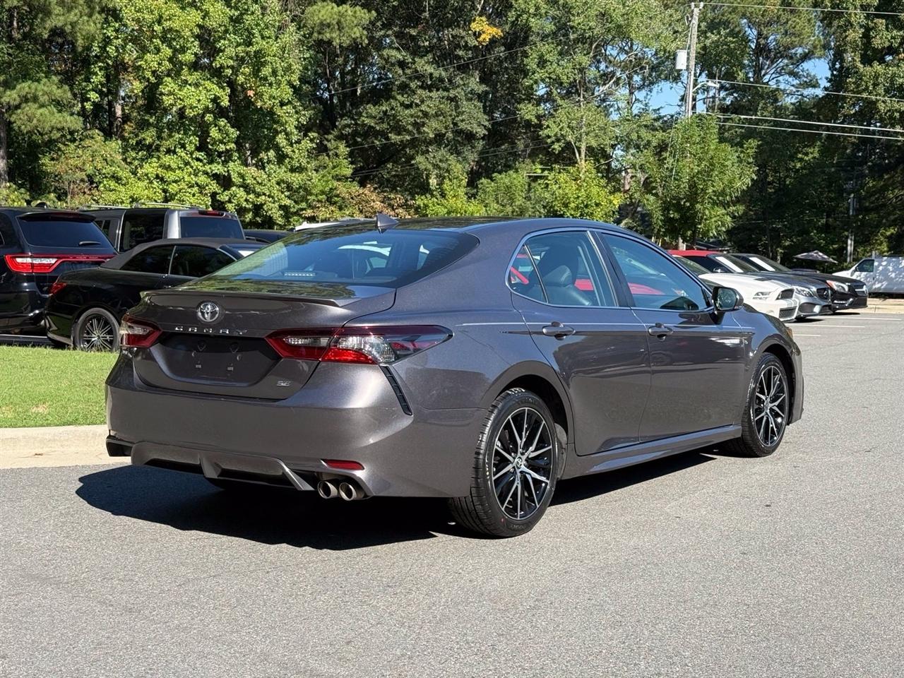 Toyota Camry  2024