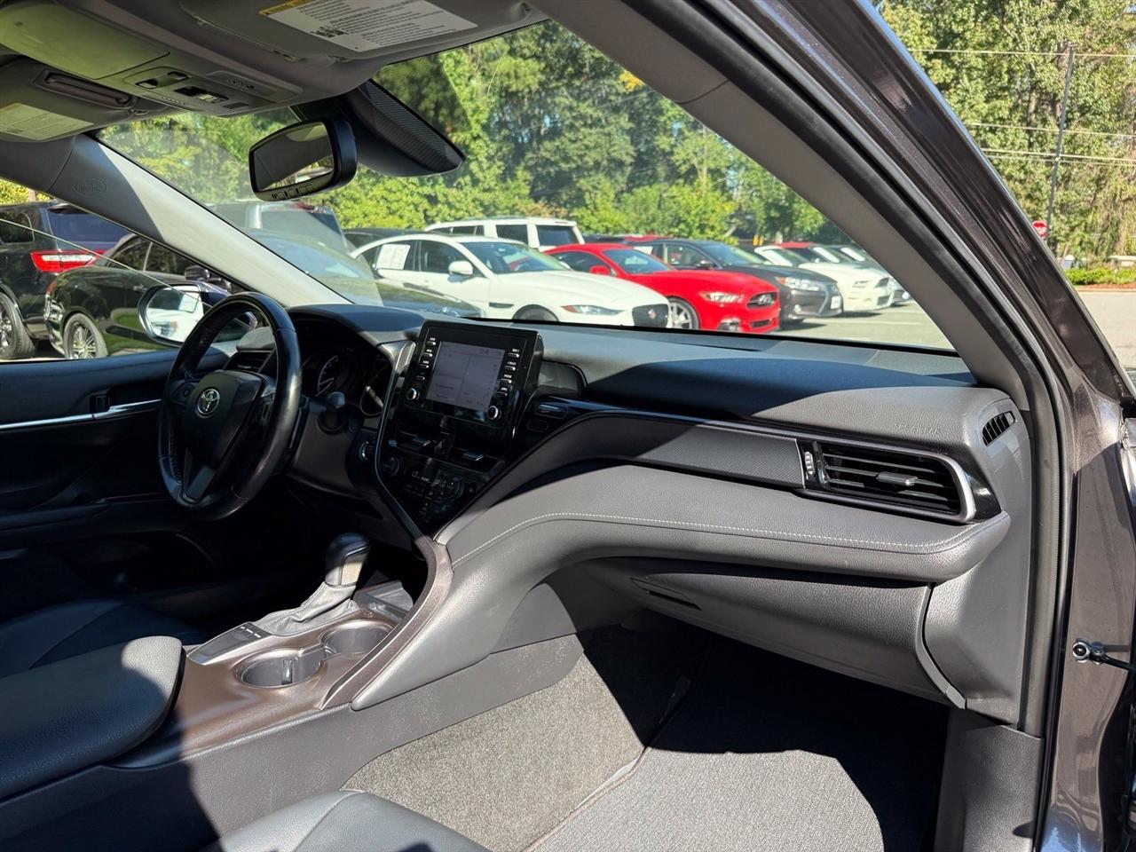 Toyota Camry  2024