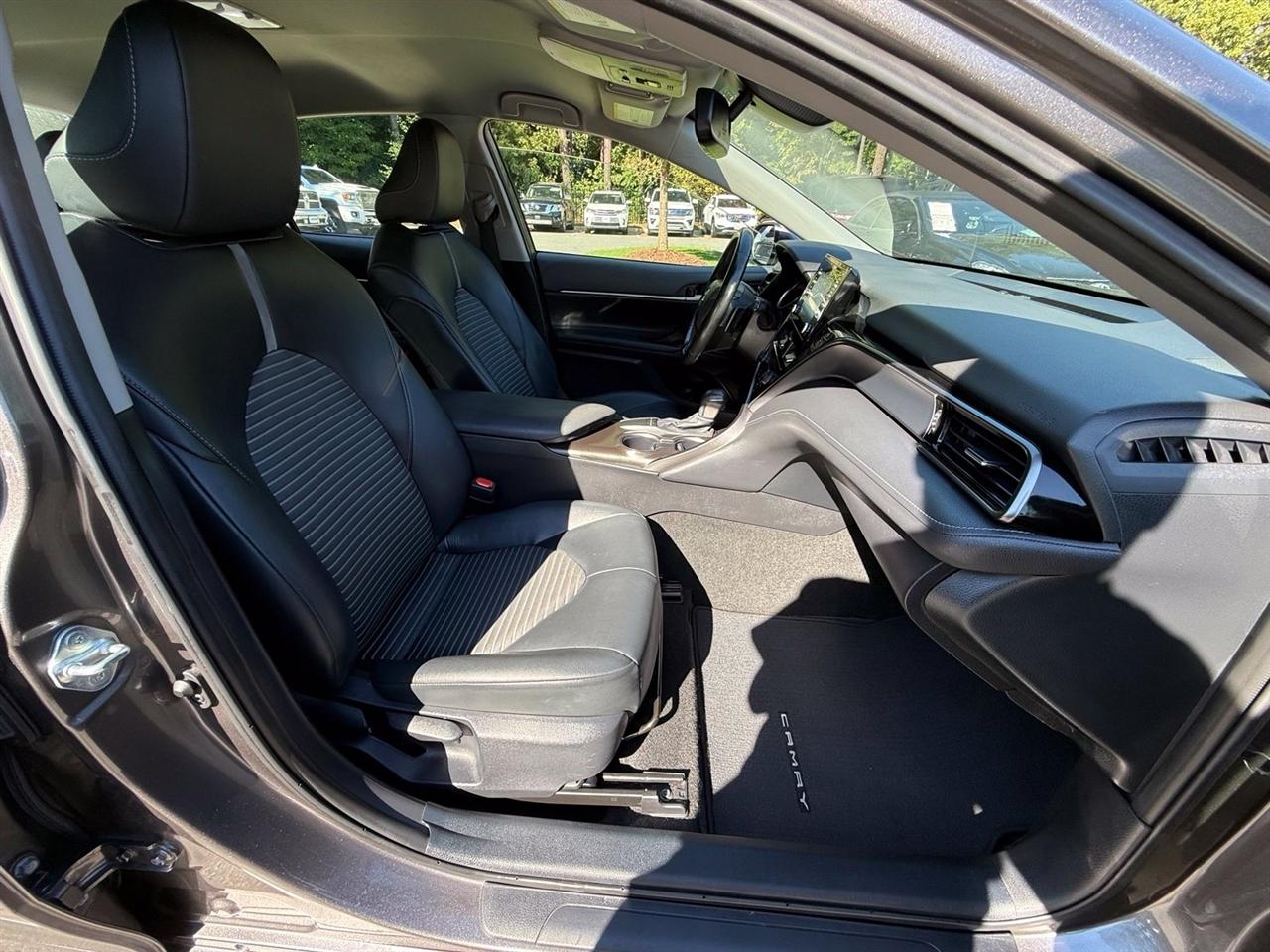 Toyota Camry  2024