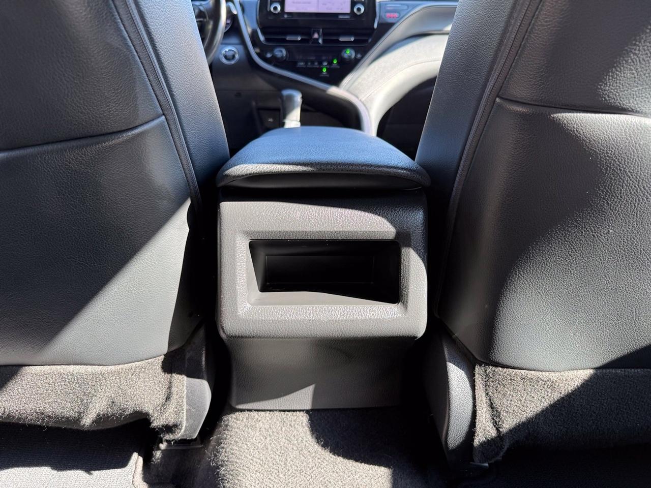 Toyota Camry  2024