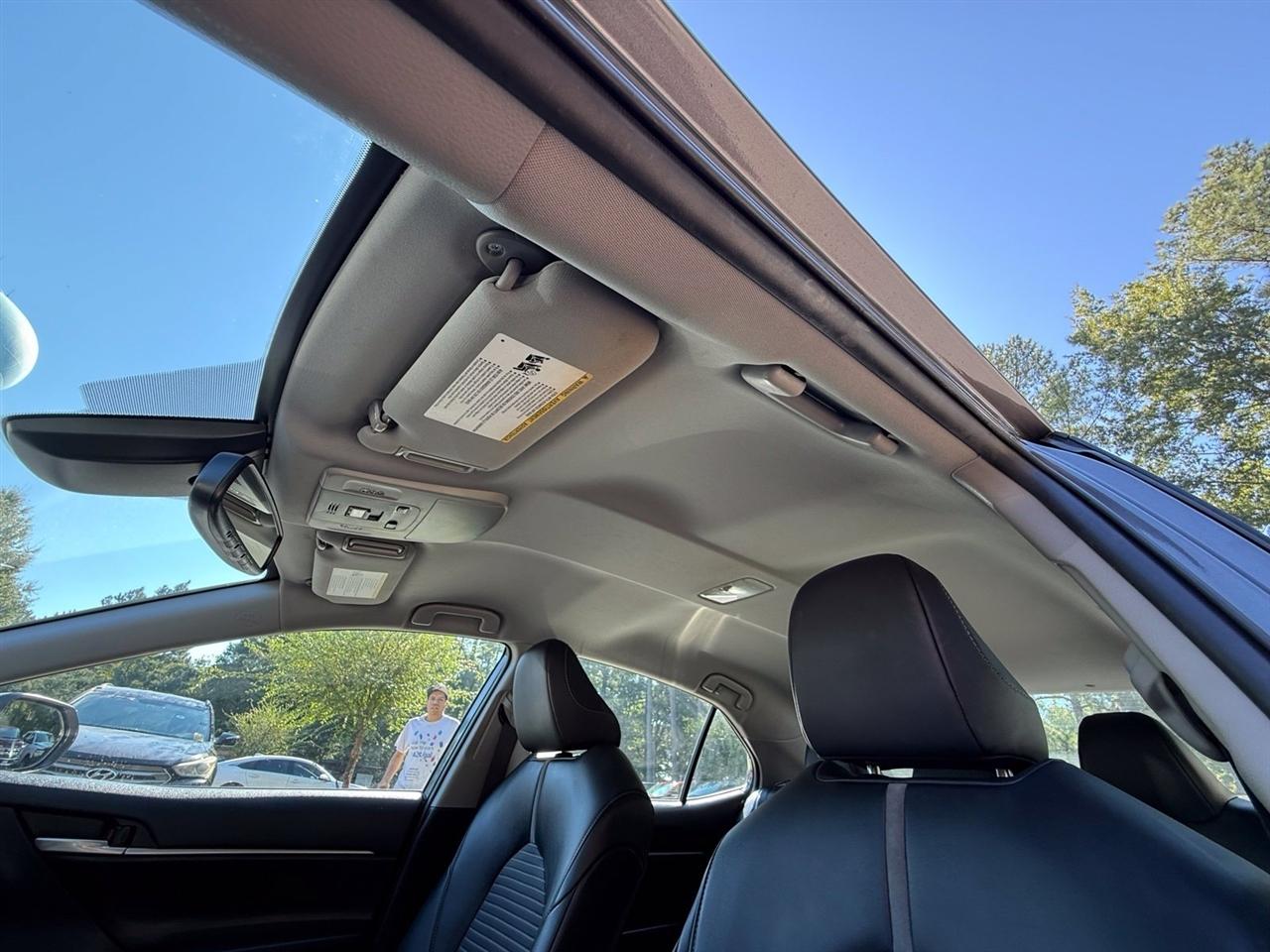 Toyota Camry  2024