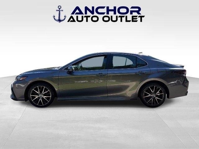 Toyota Camry  2024