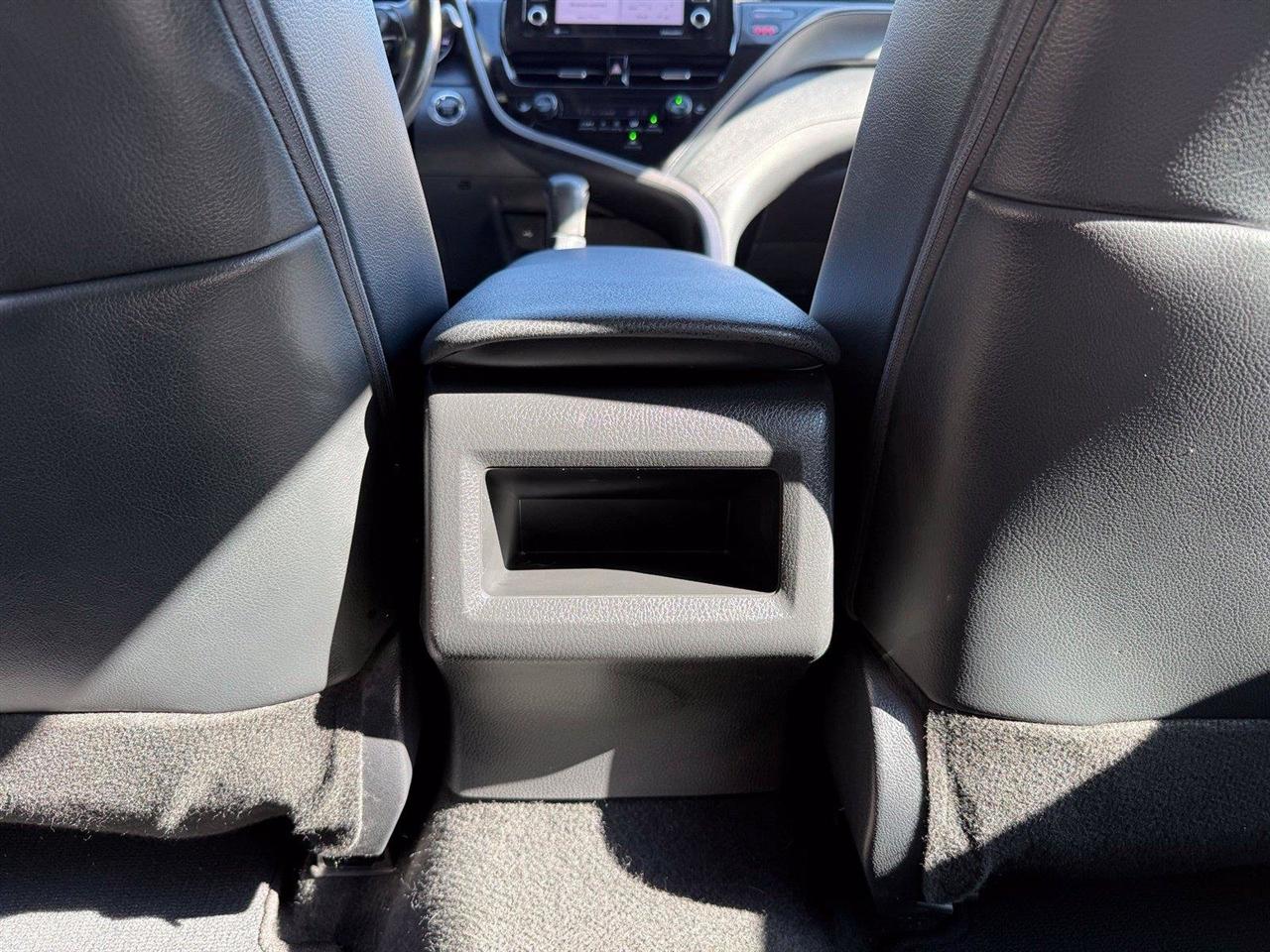 Toyota Camry  2024