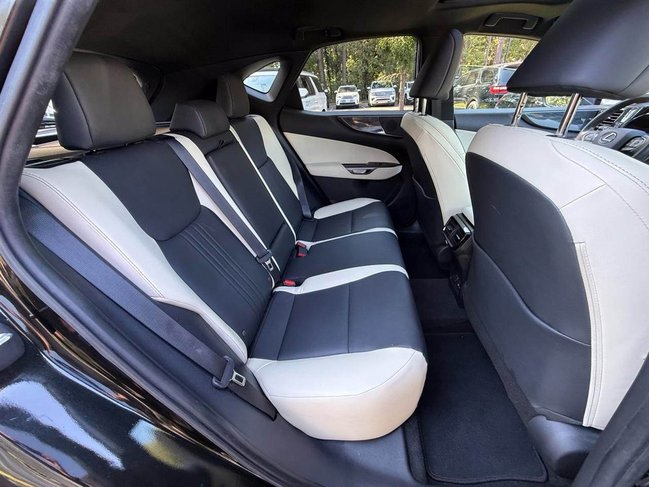 Lexus NX  2024