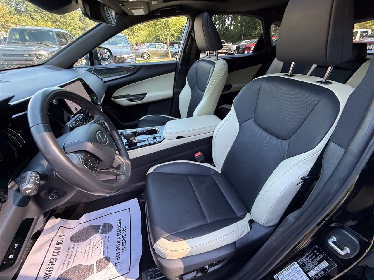 Lexus NX  2024