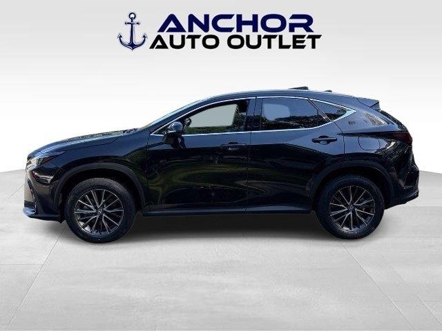Lexus NX  2024