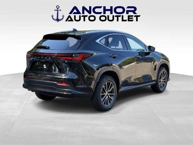 Lexus NX  2024