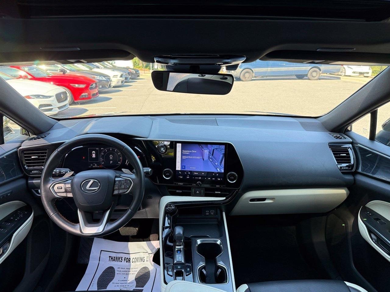 Lexus NX  2024