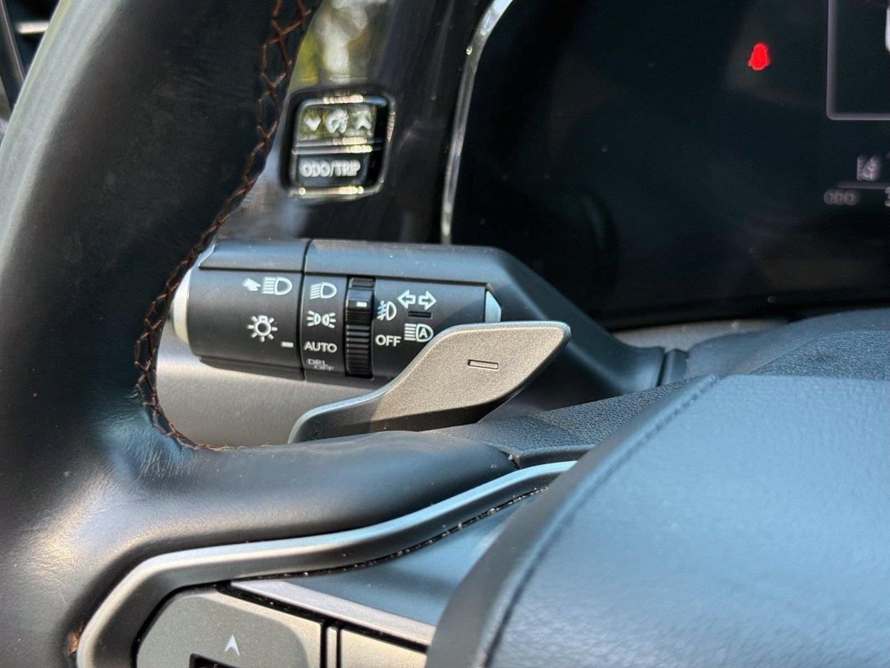 Lexus NX  2024