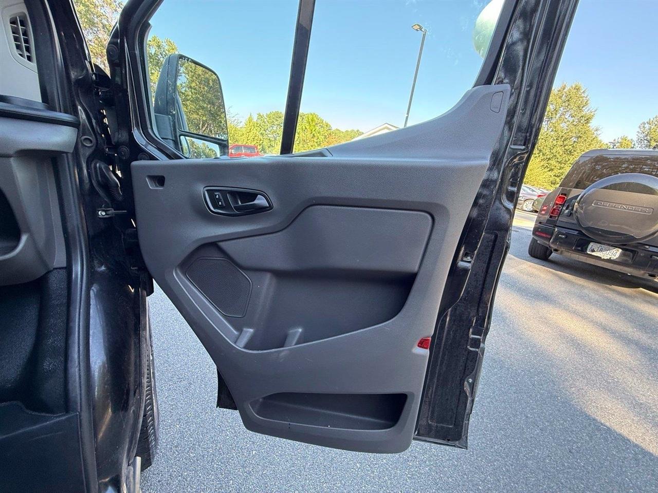 Ford Transit  2021