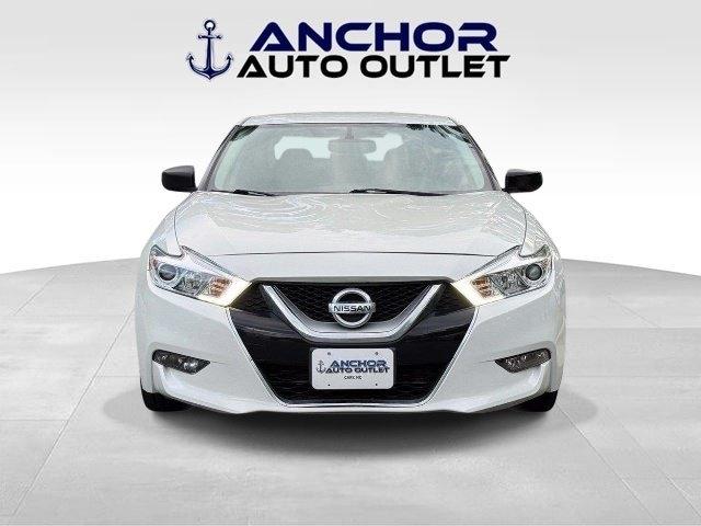 Nissan Maxima  2016