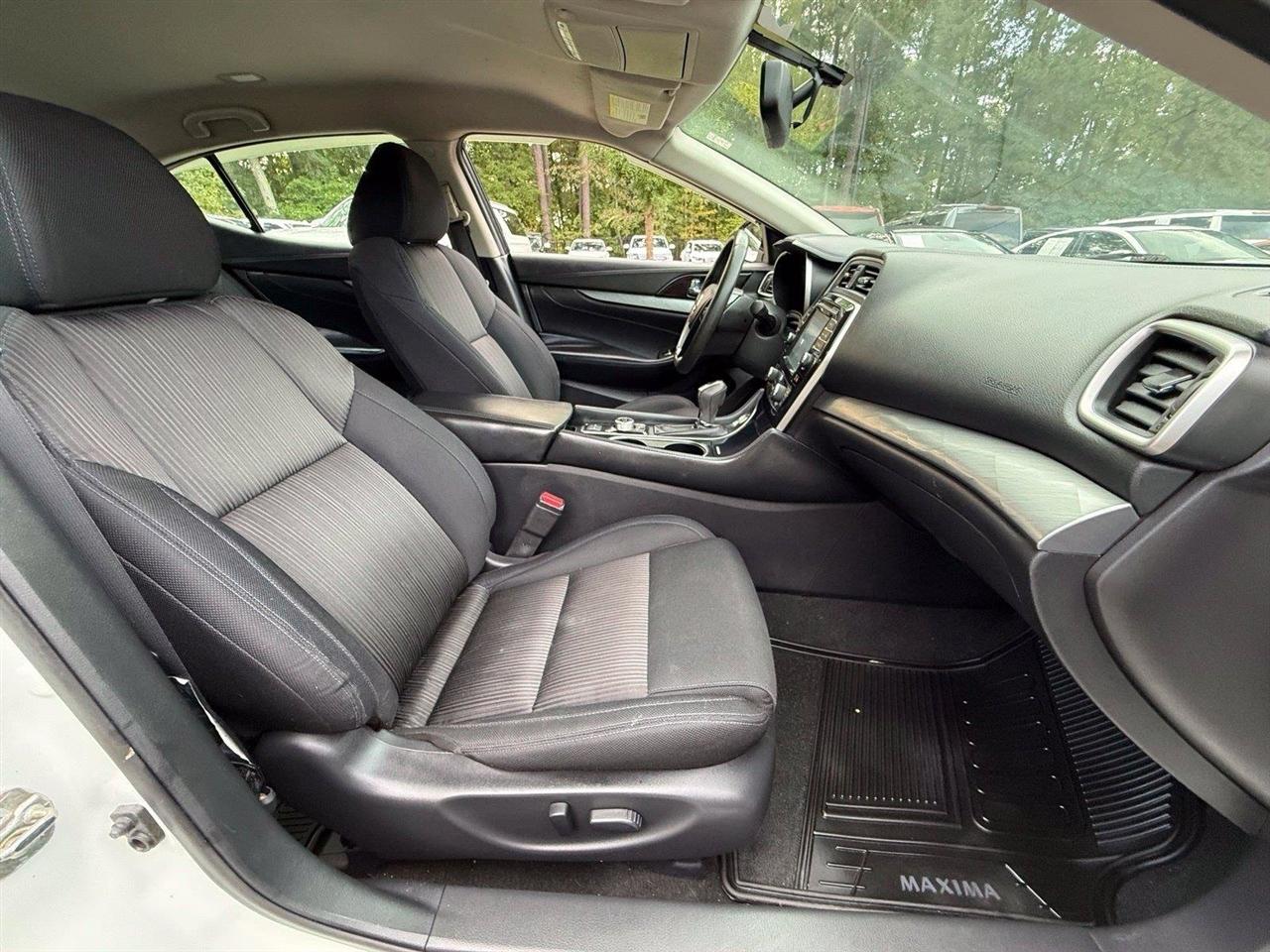 Nissan Maxima  2016