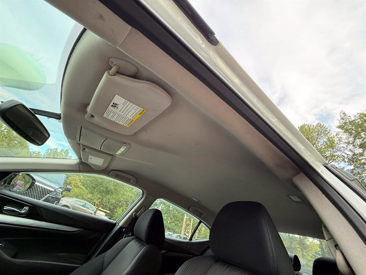 Nissan Maxima  2016