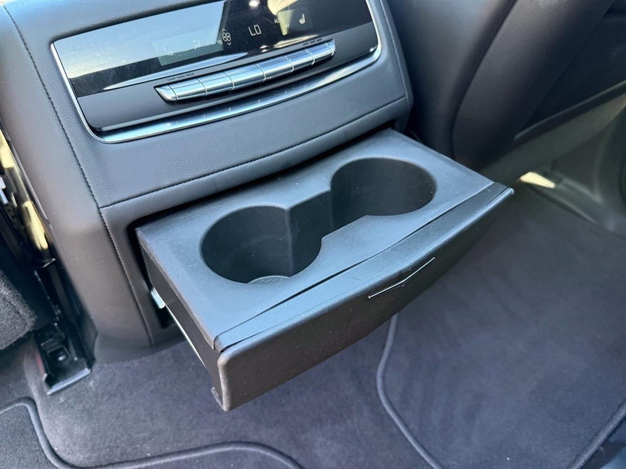 Cadillac Escalade  2023