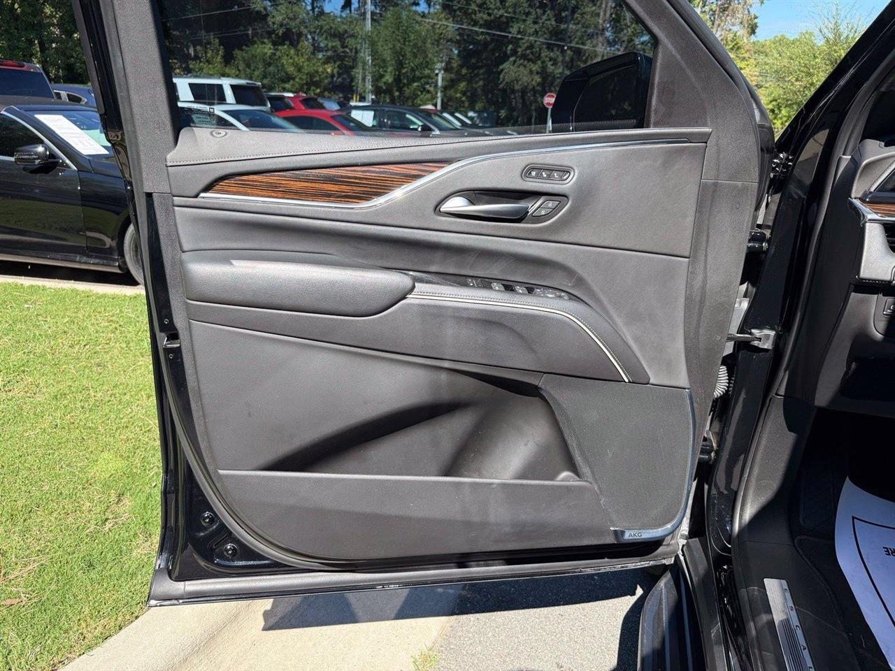 Cadillac Escalade  2023