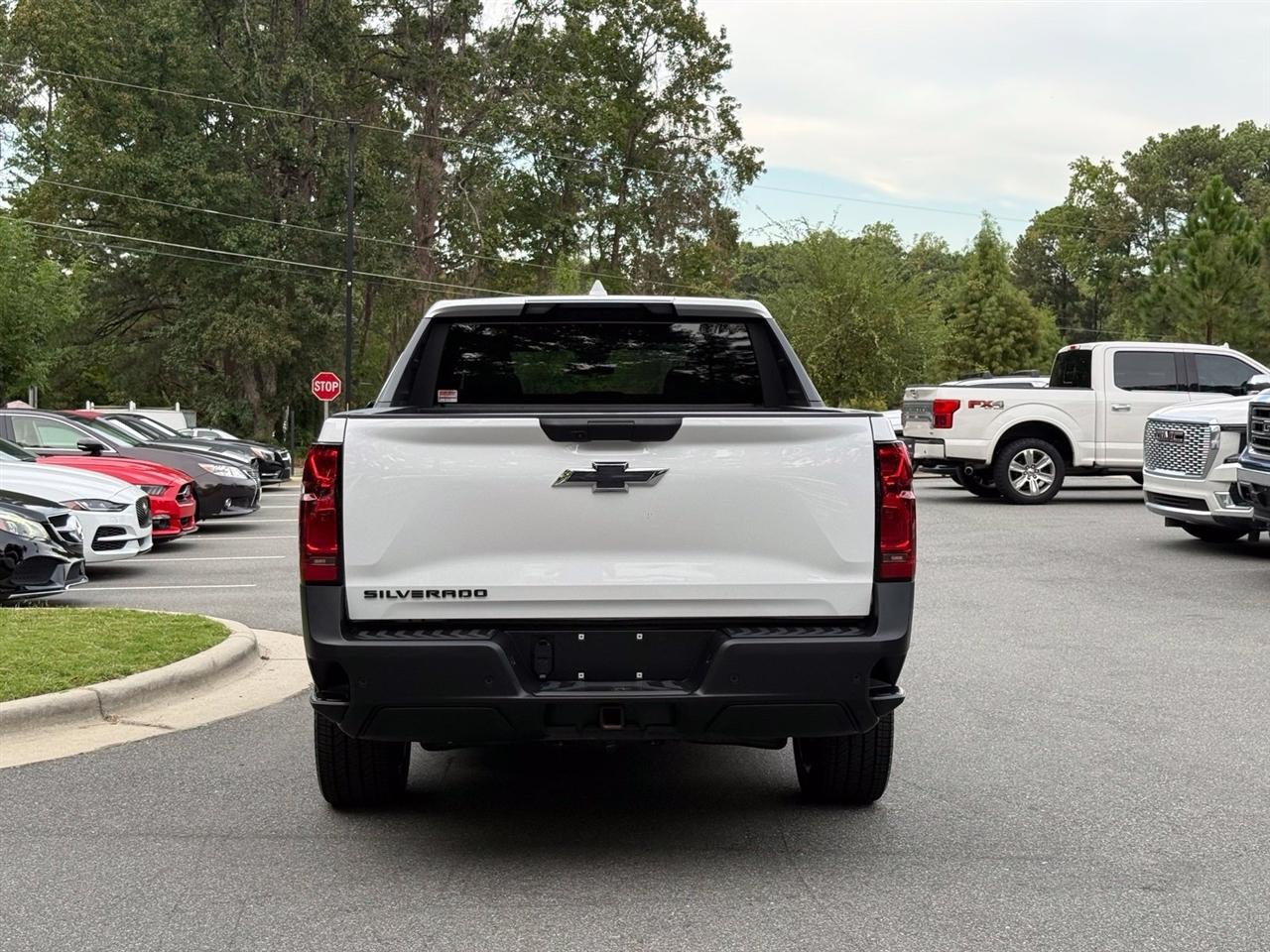 Chevrolet Silverado EV  2026