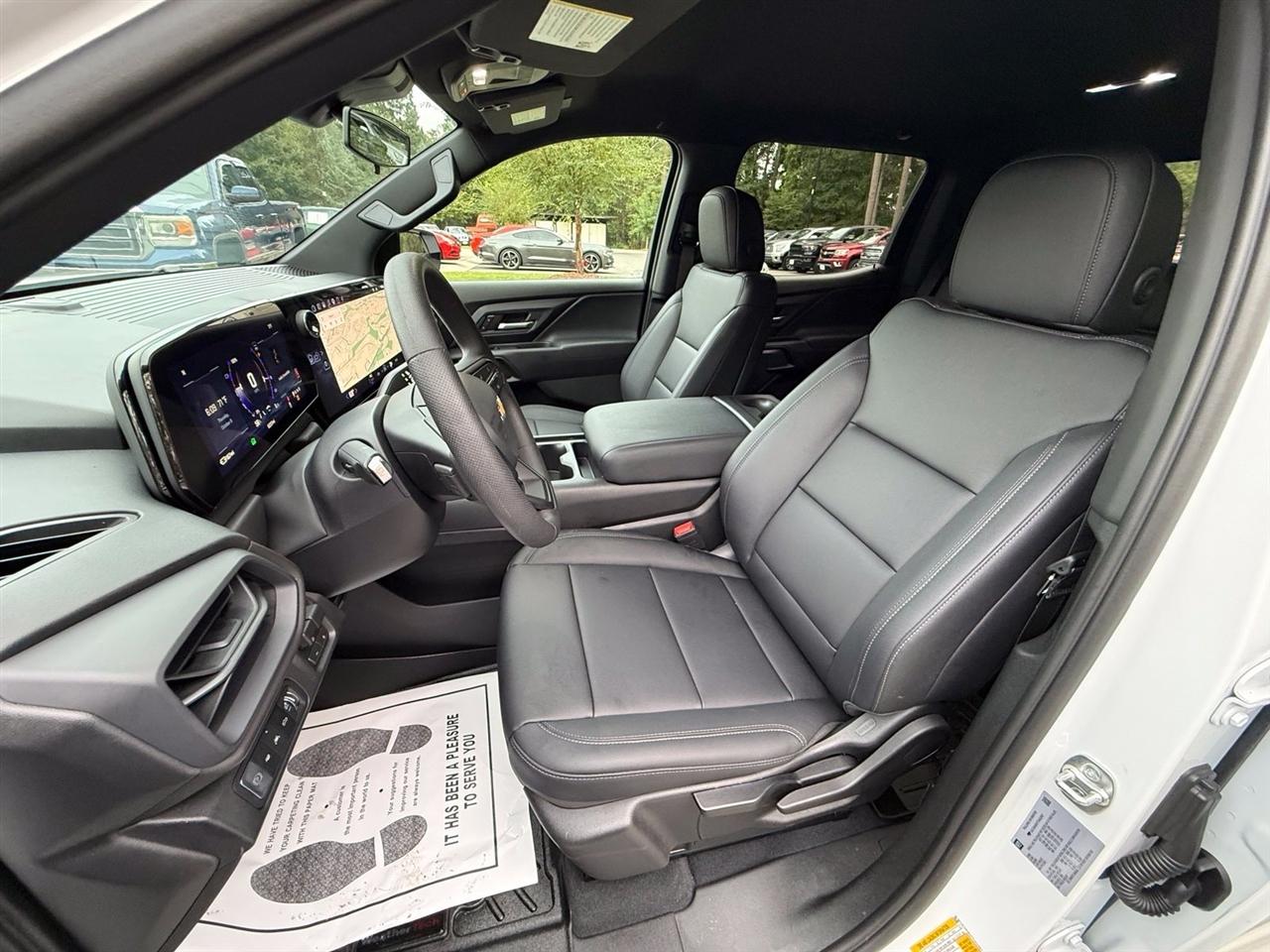 Chevrolet Silverado EV  2026