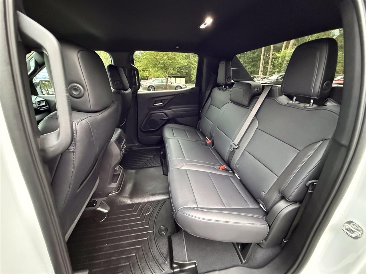 Chevrolet Silverado EV  2026