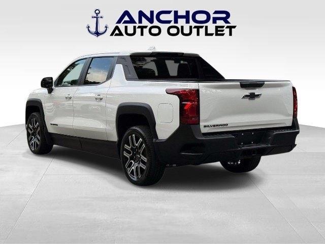 Chevrolet Silverado EV  2026