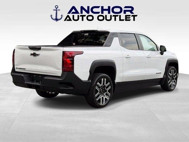 Chevrolet Silverado EV  2026