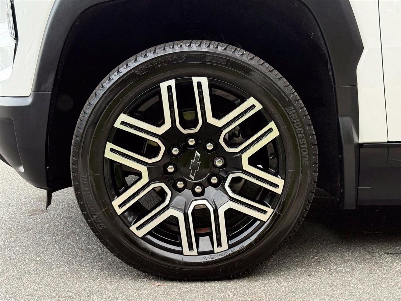 Chevrolet Silverado EV  2026