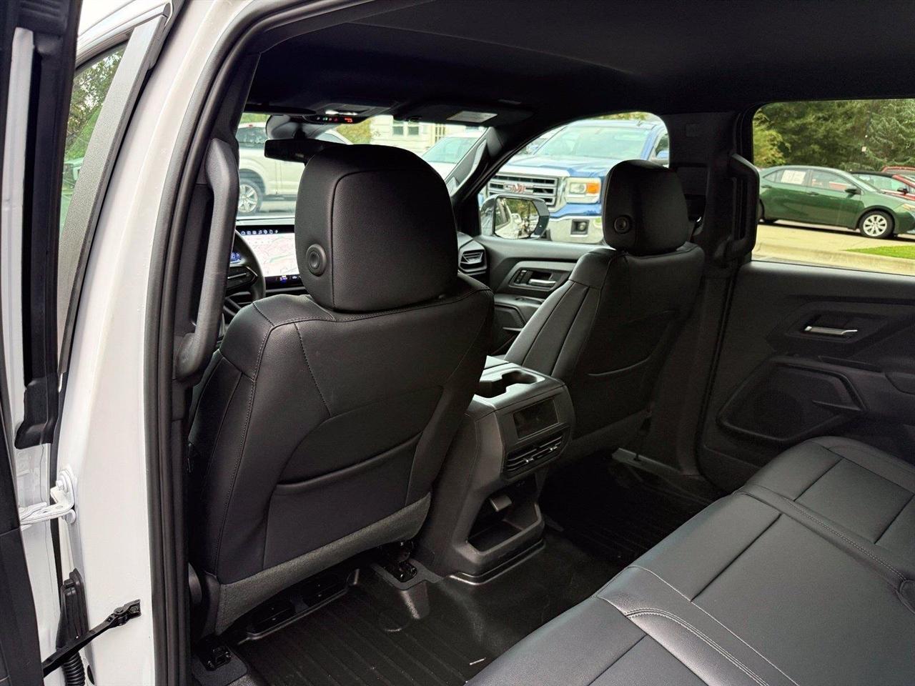 Chevrolet Silverado EV  2026