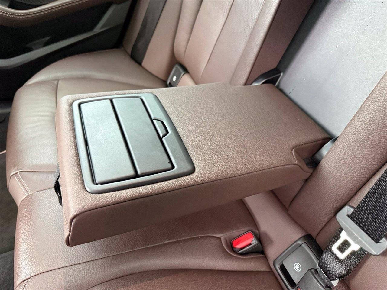 BMW 2-Series Gran Coupe  2021