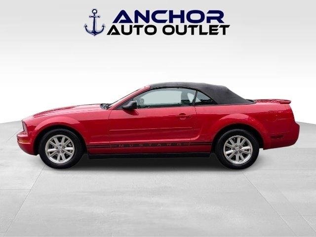 Ford Mustang  2008