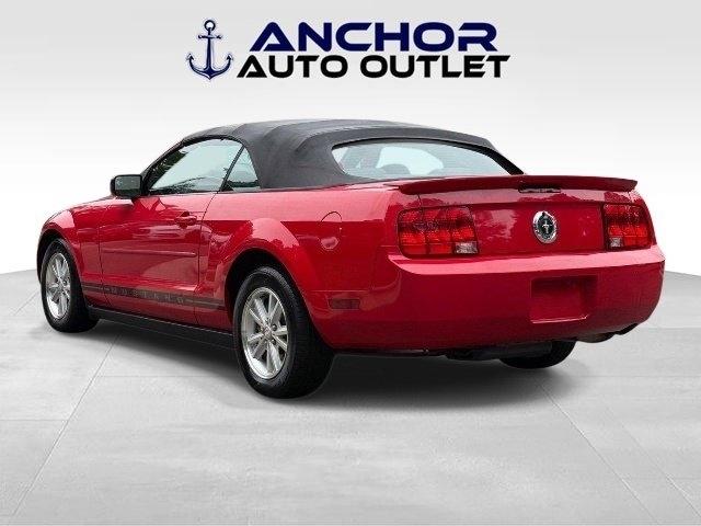 Ford Mustang  2008