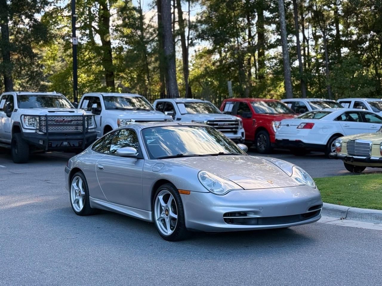 Porsche 911  2004