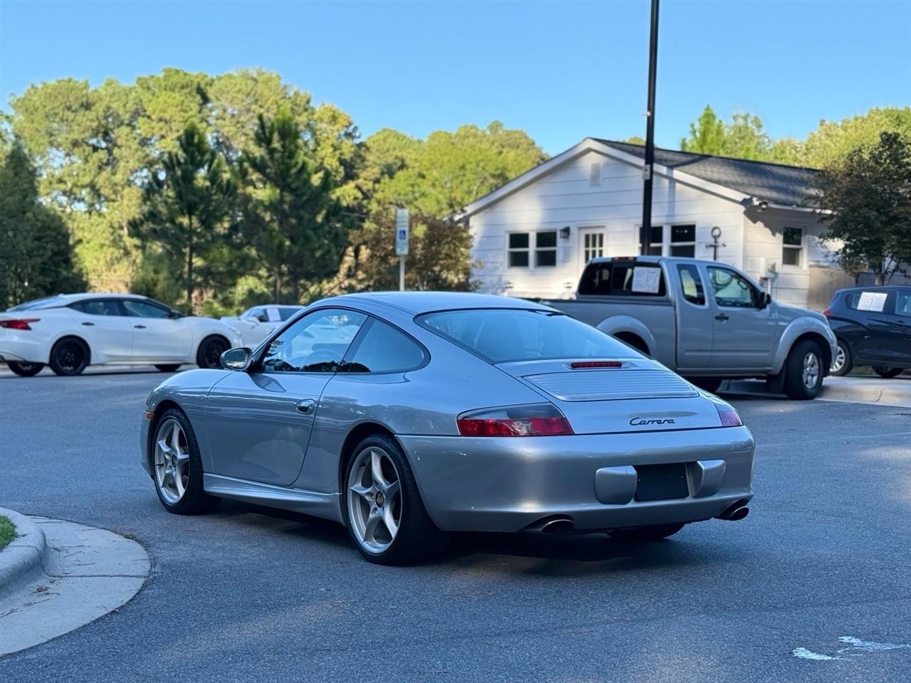 Porsche 911  2004