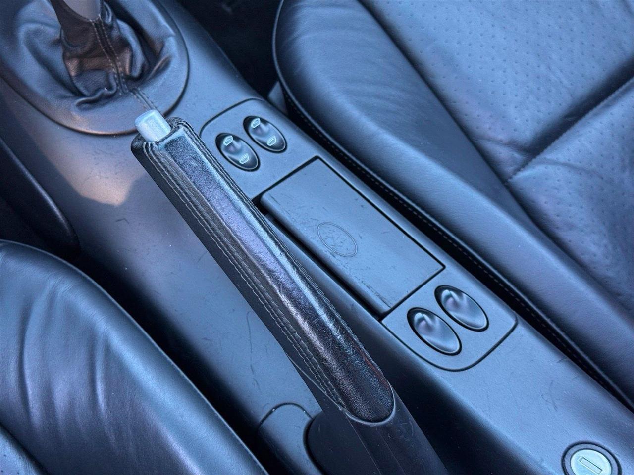 Porsche 911  2004