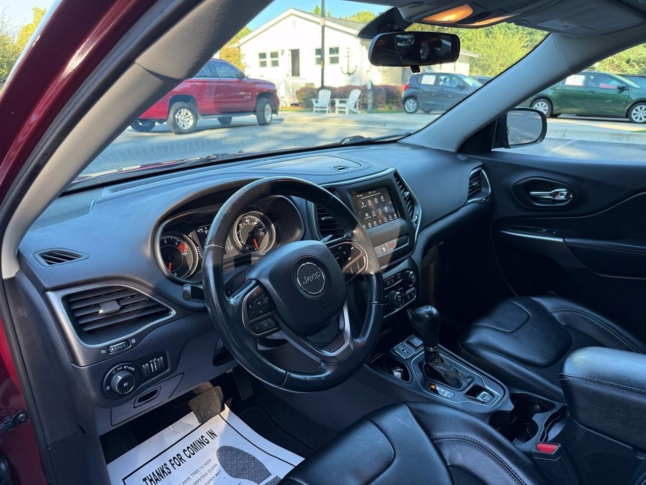 Jeep Cherokee  2019