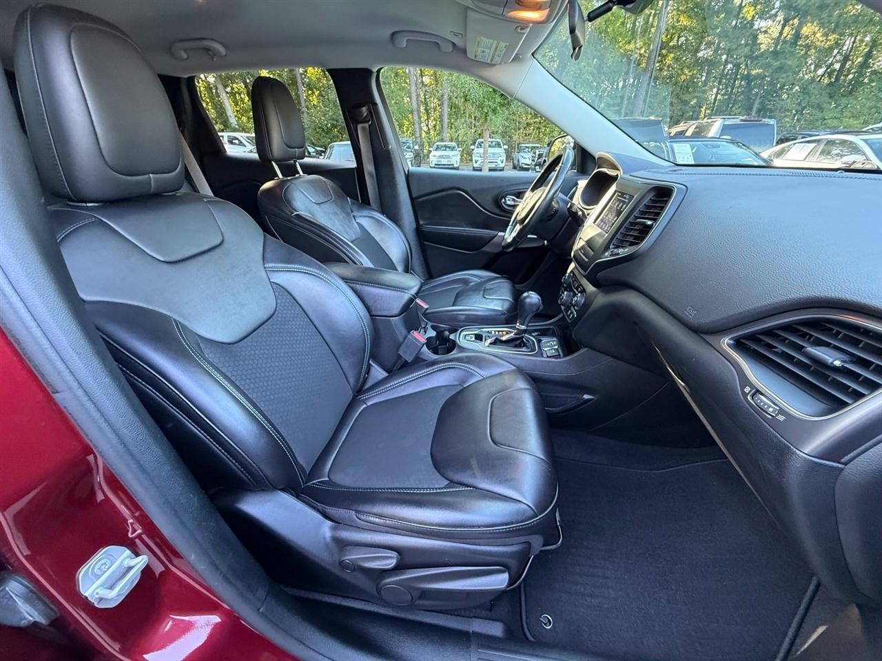 Jeep Cherokee  2019