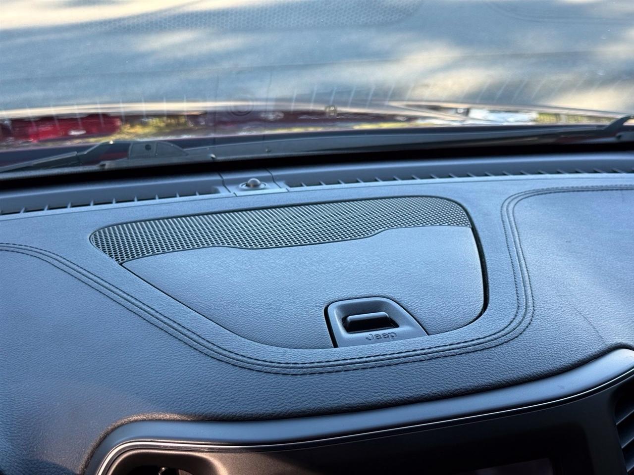 Jeep Cherokee  2019