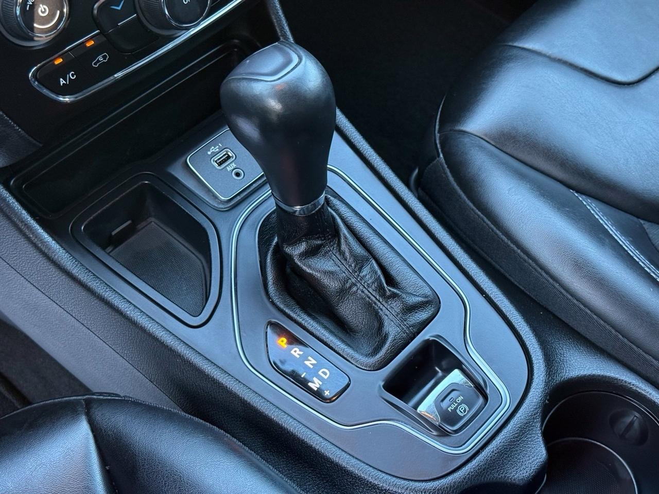 Jeep Cherokee  2019