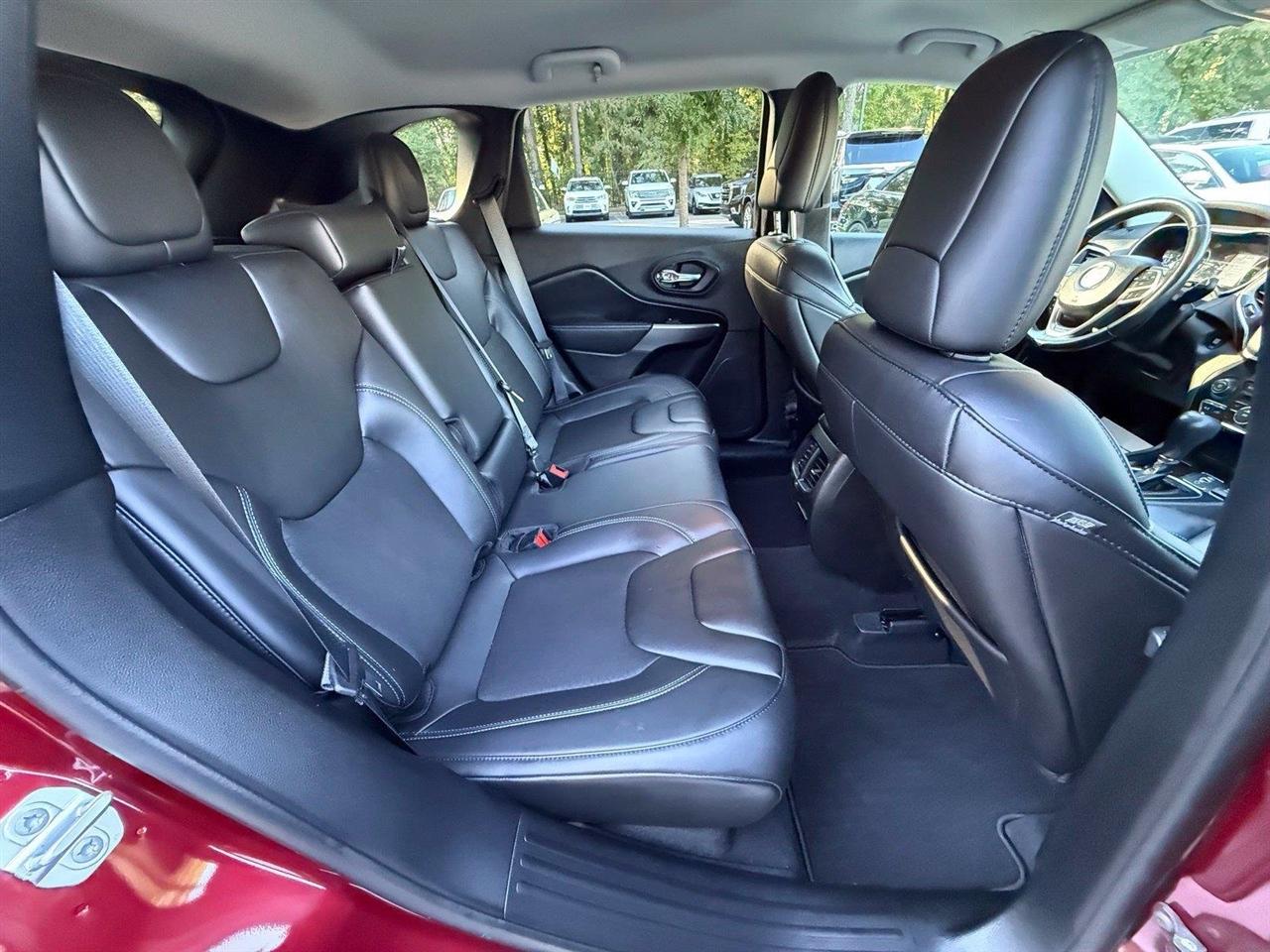 Jeep Cherokee  2019