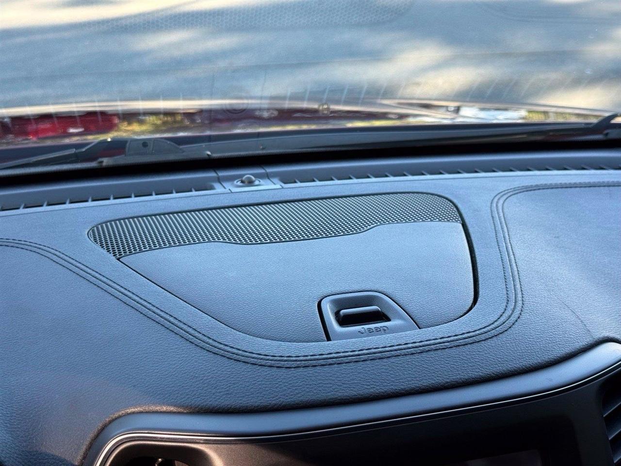Jeep Cherokee  2019