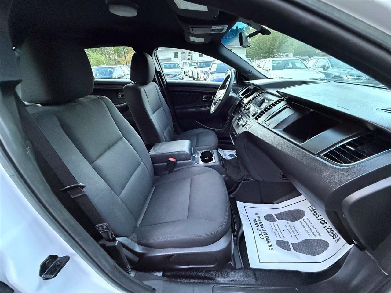 Ford Taurus  2017