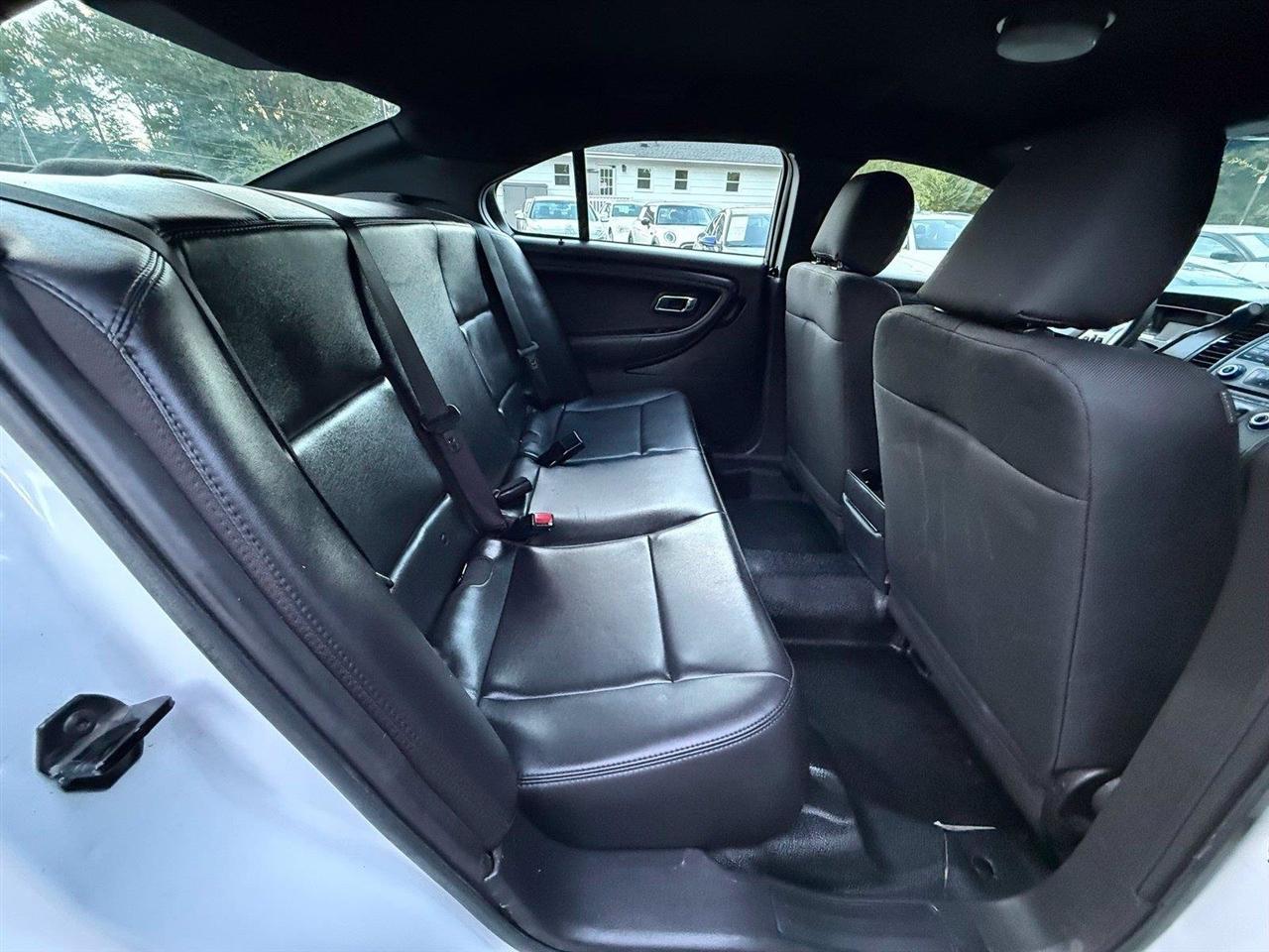 Ford Taurus  2017