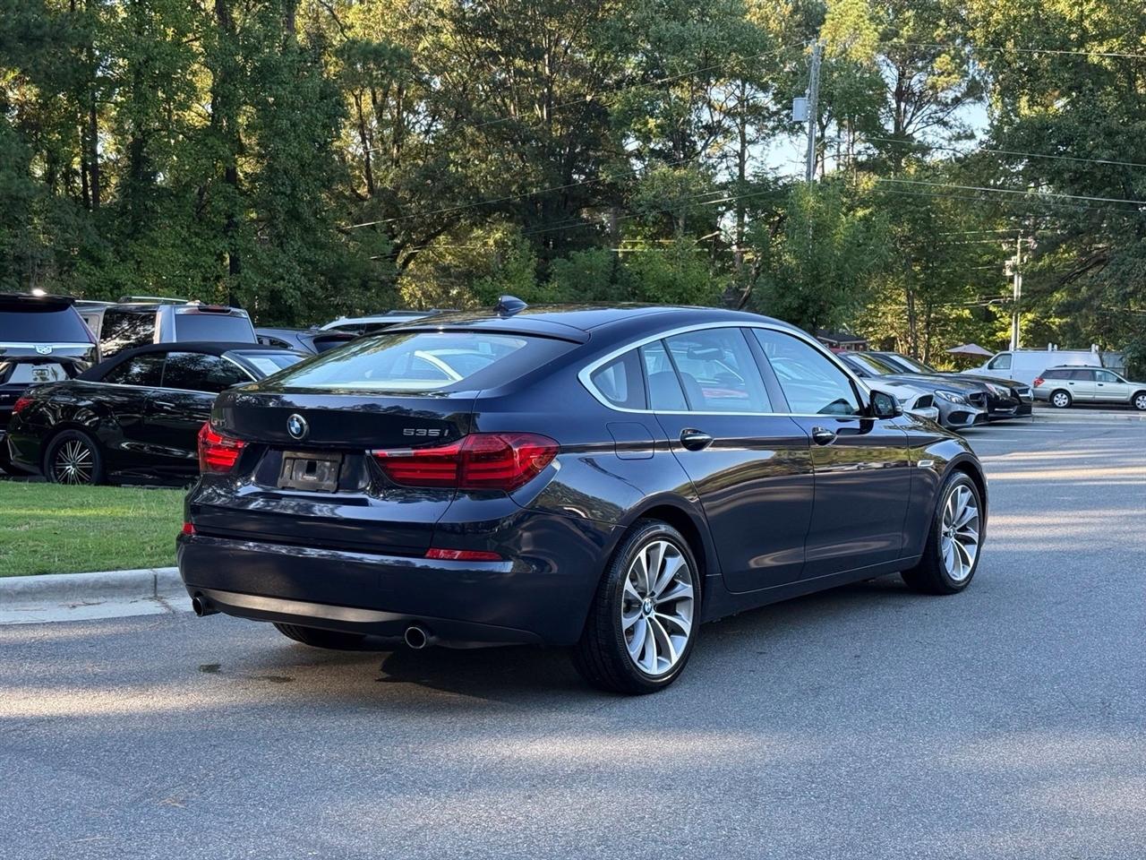 BMW 5-Series Gran Turismo  2017